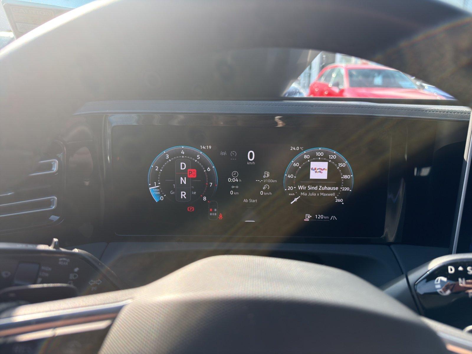 Volkswagen Tiguan 2.0 TSI DSG 4MOTION R-Line | PANO | AHK |