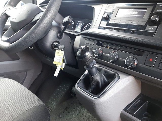 Fahrzeugabbildung Volkswagen T6 Kombi EcoProfi 2.0TDI 9-Sitzer Klima FSE