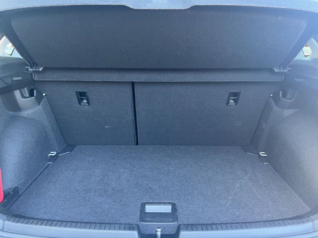 Polo 1.0 Move Bluetooth LED Klima Einparkhilfe