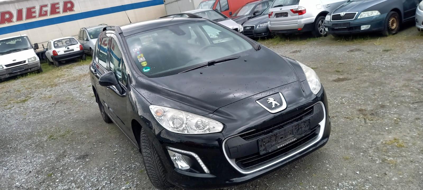 Peugeot 308 2014 — photo 14