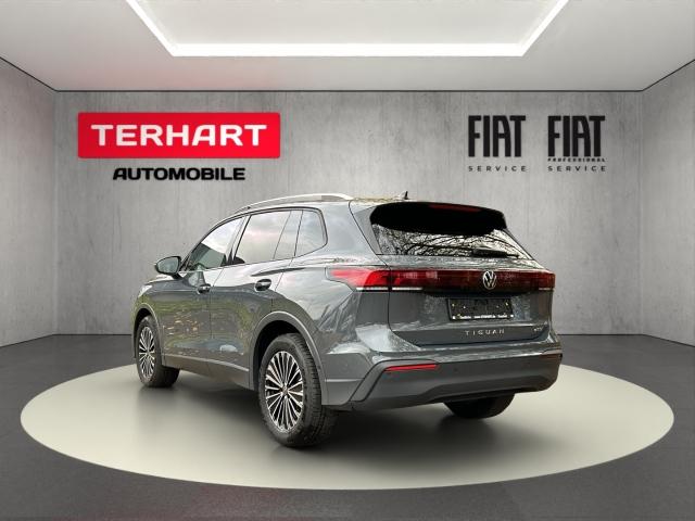 Volkswagen Tiguan 1.5 eTSI Life/AHK/ACC/Rückfahrkamera/Navi
