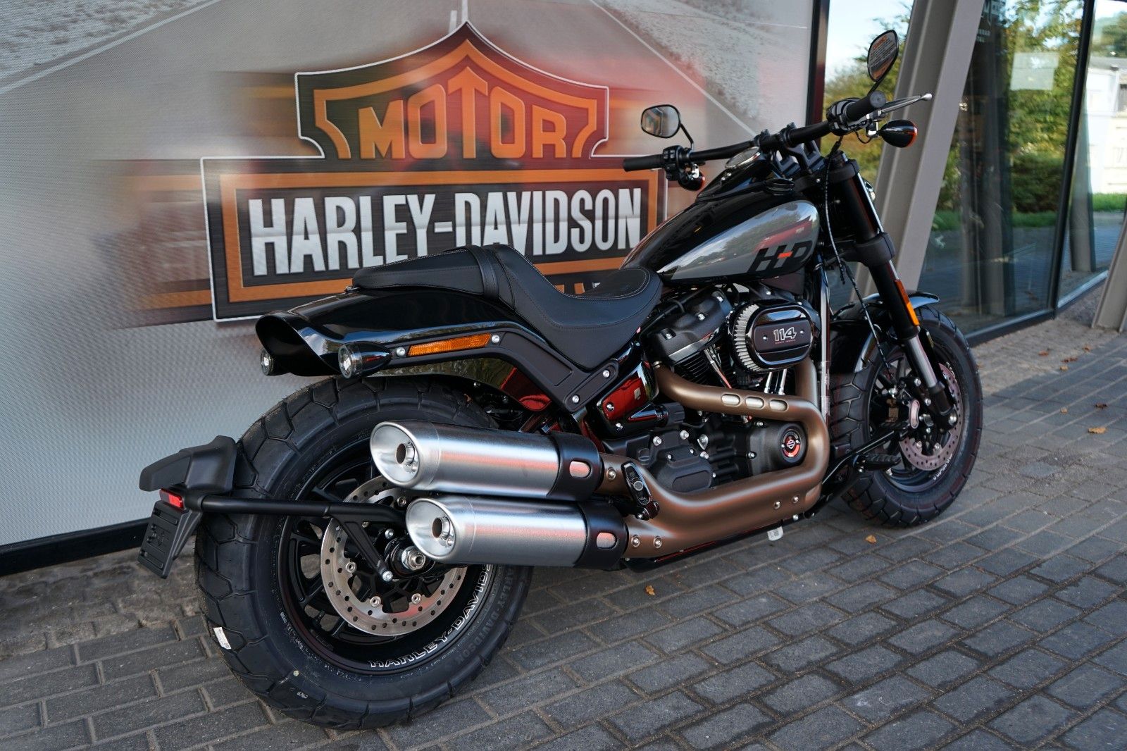 Fahrzeugabbildung Harley-Davidson Softail Fat Bob 114 FXFBS Sofort Verfügbar 2024