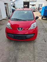 Peugeot 107 Urban Move 70 Urban Move - Peugeot 107 Urban-Move