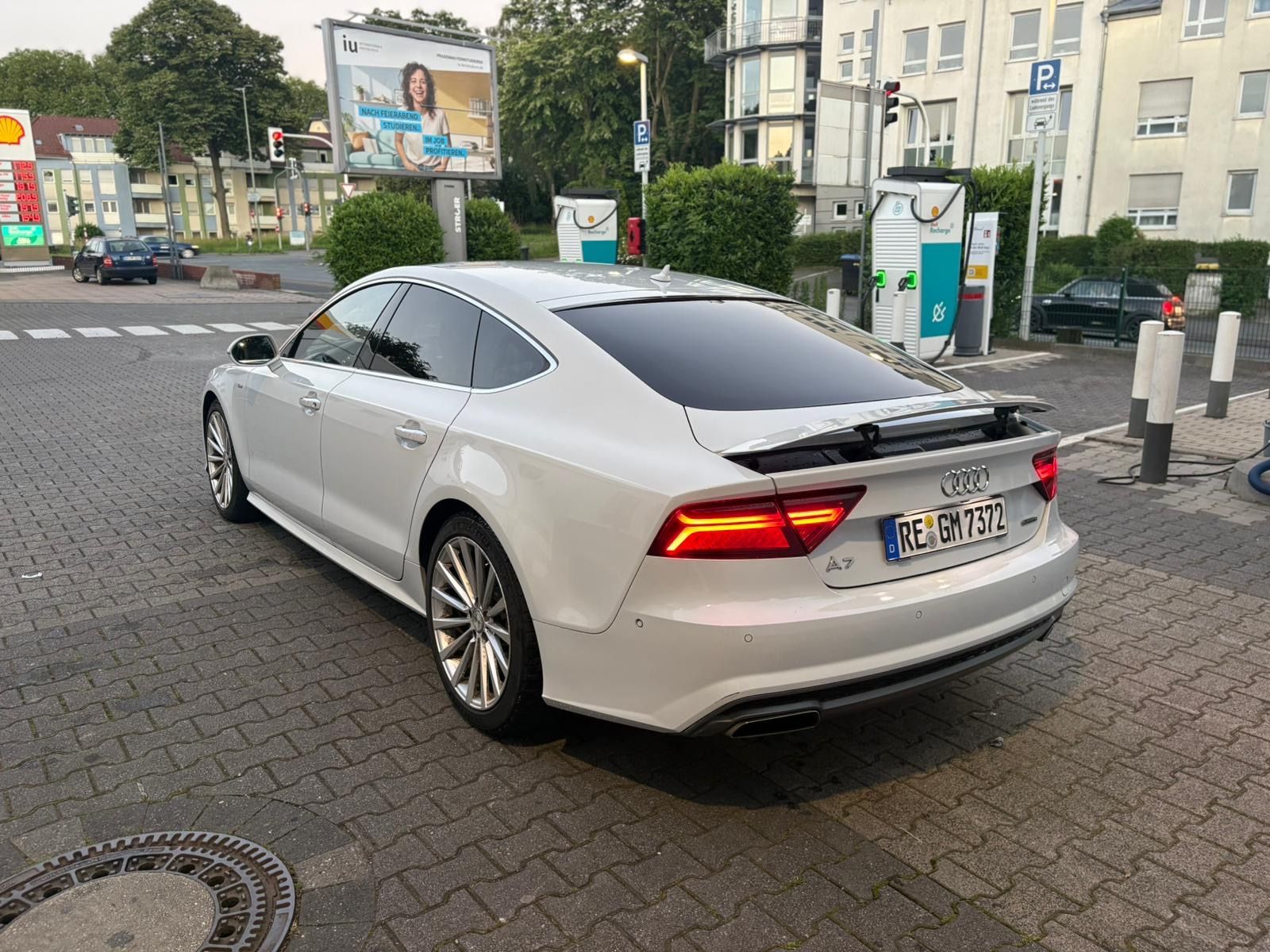 AUDI Audi A7 *S-line* *Sound*