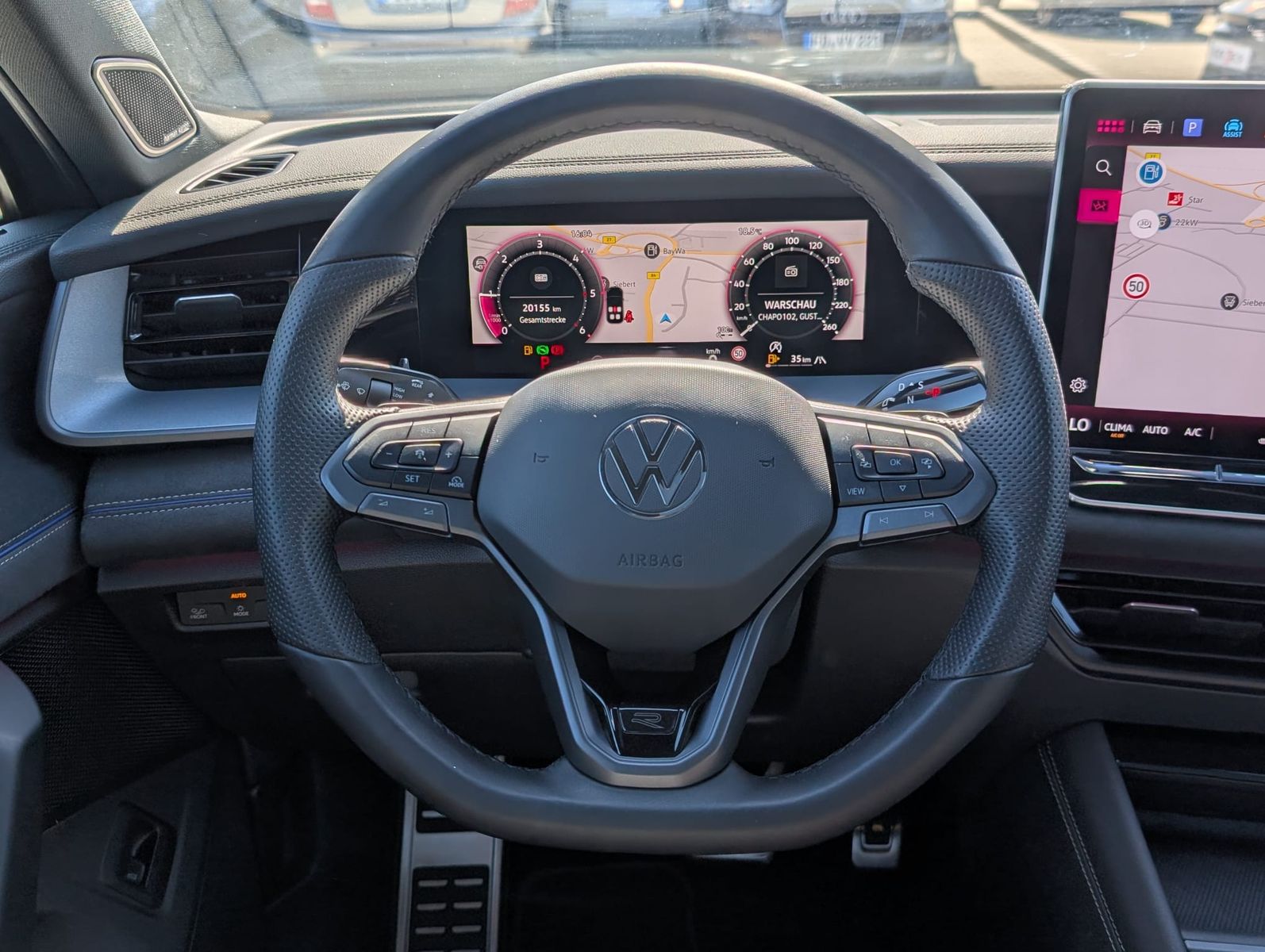 Fahrzeugabbildung Volkswagen Tayron 2.0TDI 4M R-Line 7Si*MATRIX*AHK*PANO*H&K