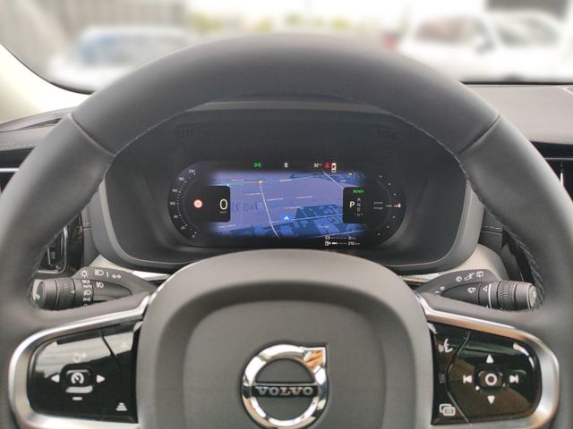 VOLVO XC 60 (Bild 19 von Array)