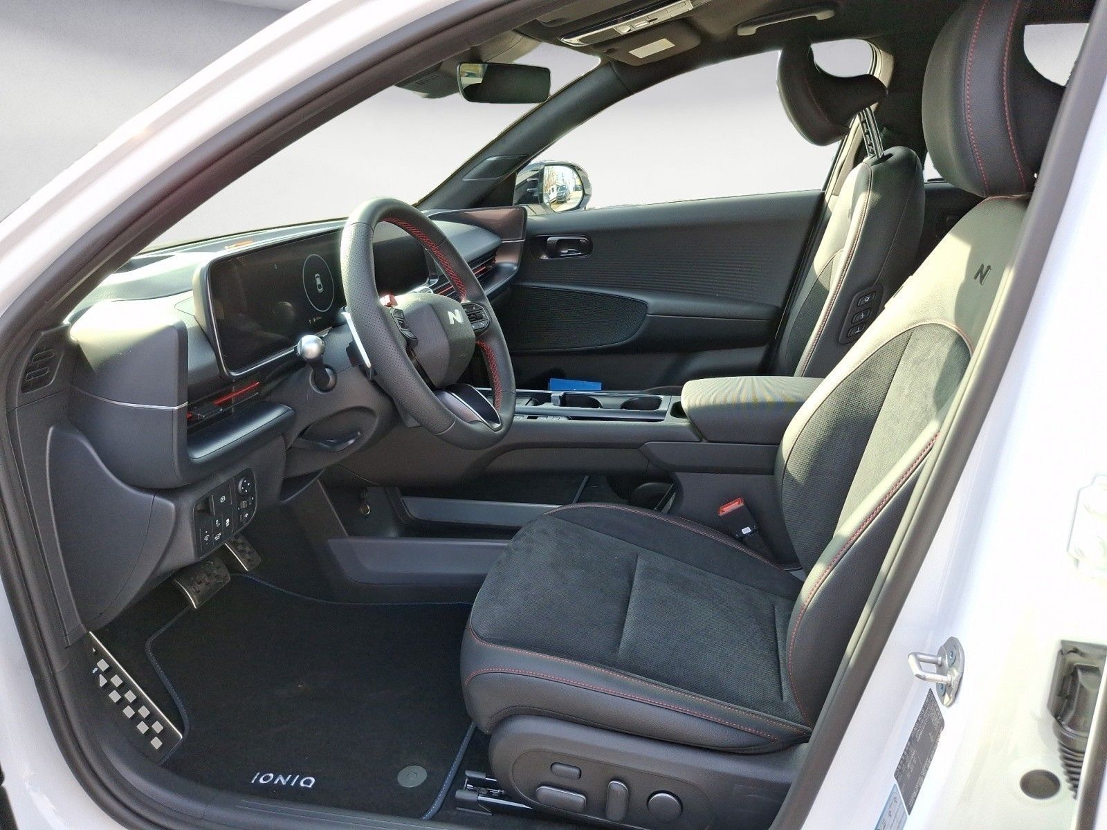 Hyundai IONIQ 6 – Bild 10
