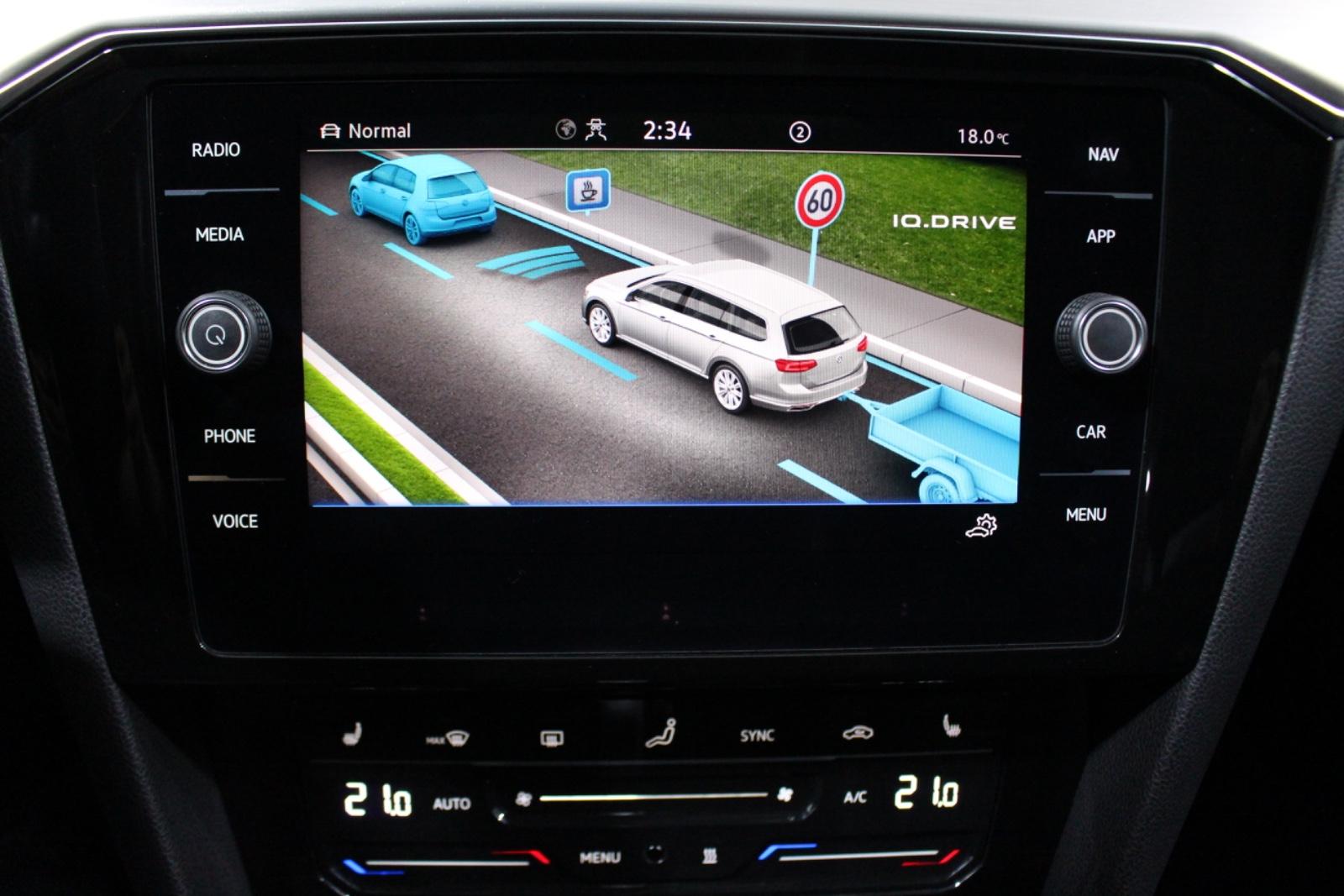 Volkswagen Passat 4M R Line Matrix Virtual STDHZG AHK ACC