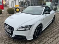 Audi TT Roadster 2.0 TFSI DSG quattro