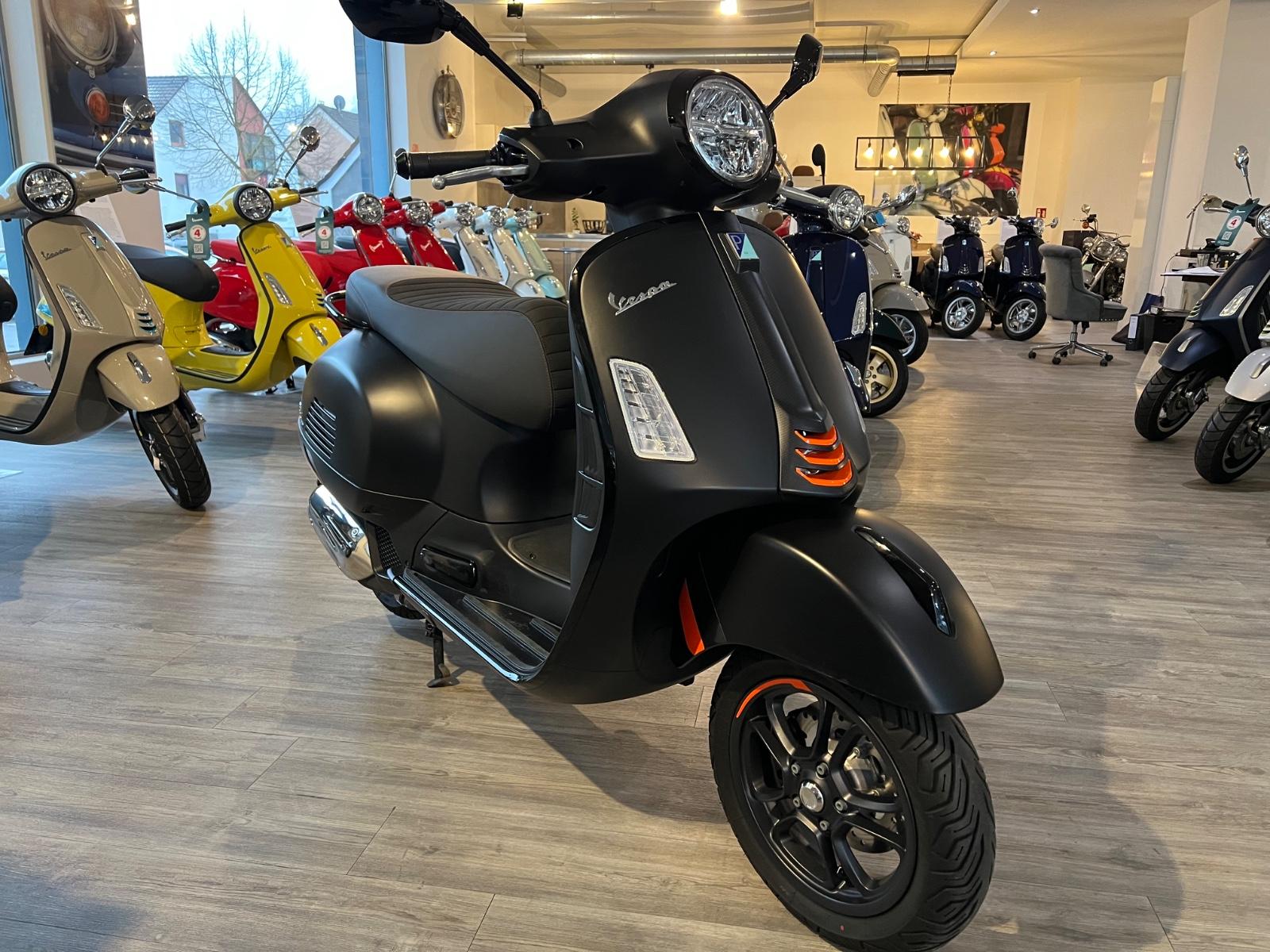 Vespa GTS 125 Supersport Matt Schwarz