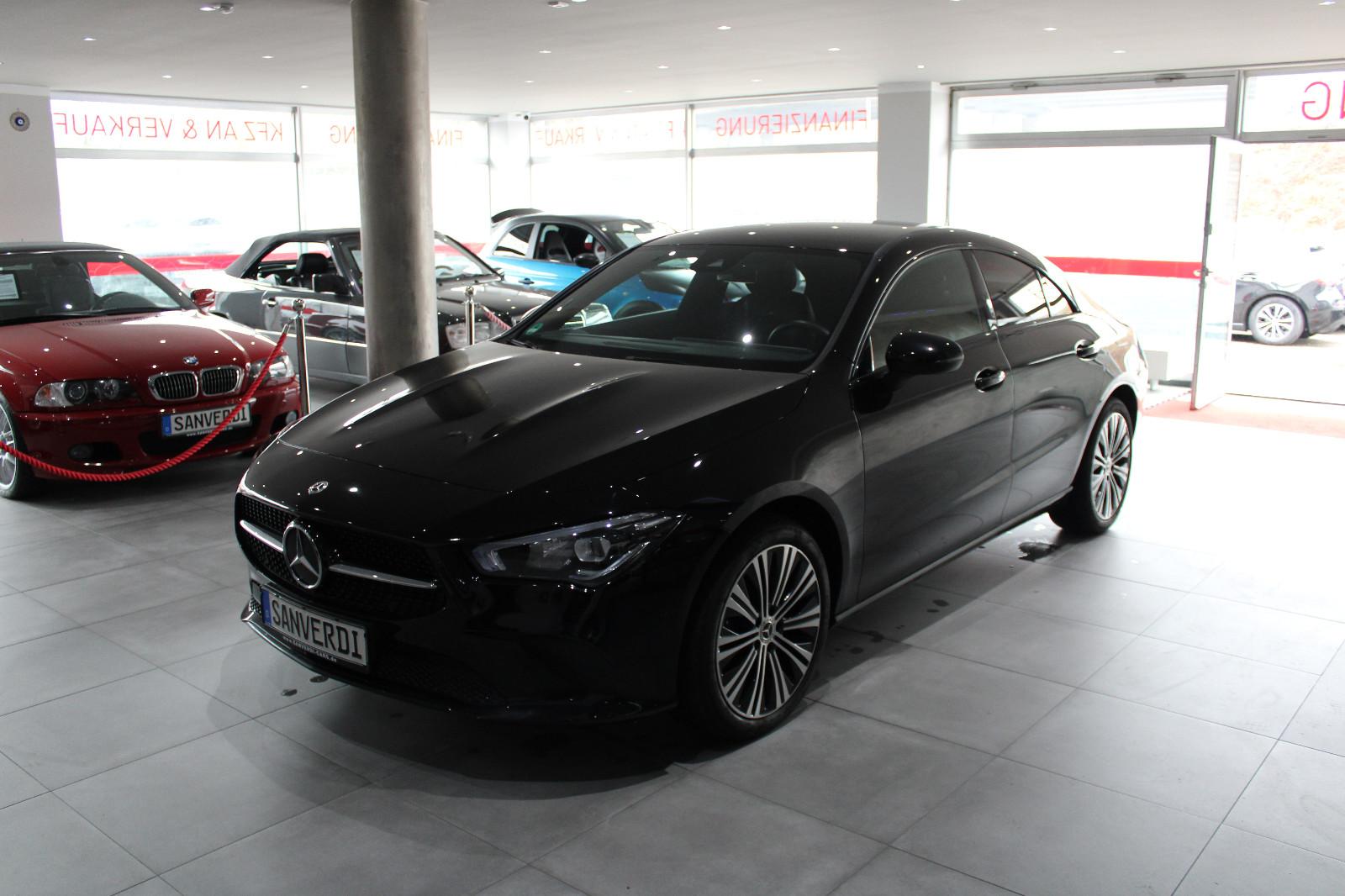 Mercedes-Benz CLA 180 d DCT SPORTPAKET NIGHT LEDER BURMESTER