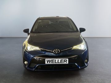 Toyota Avensis - 2