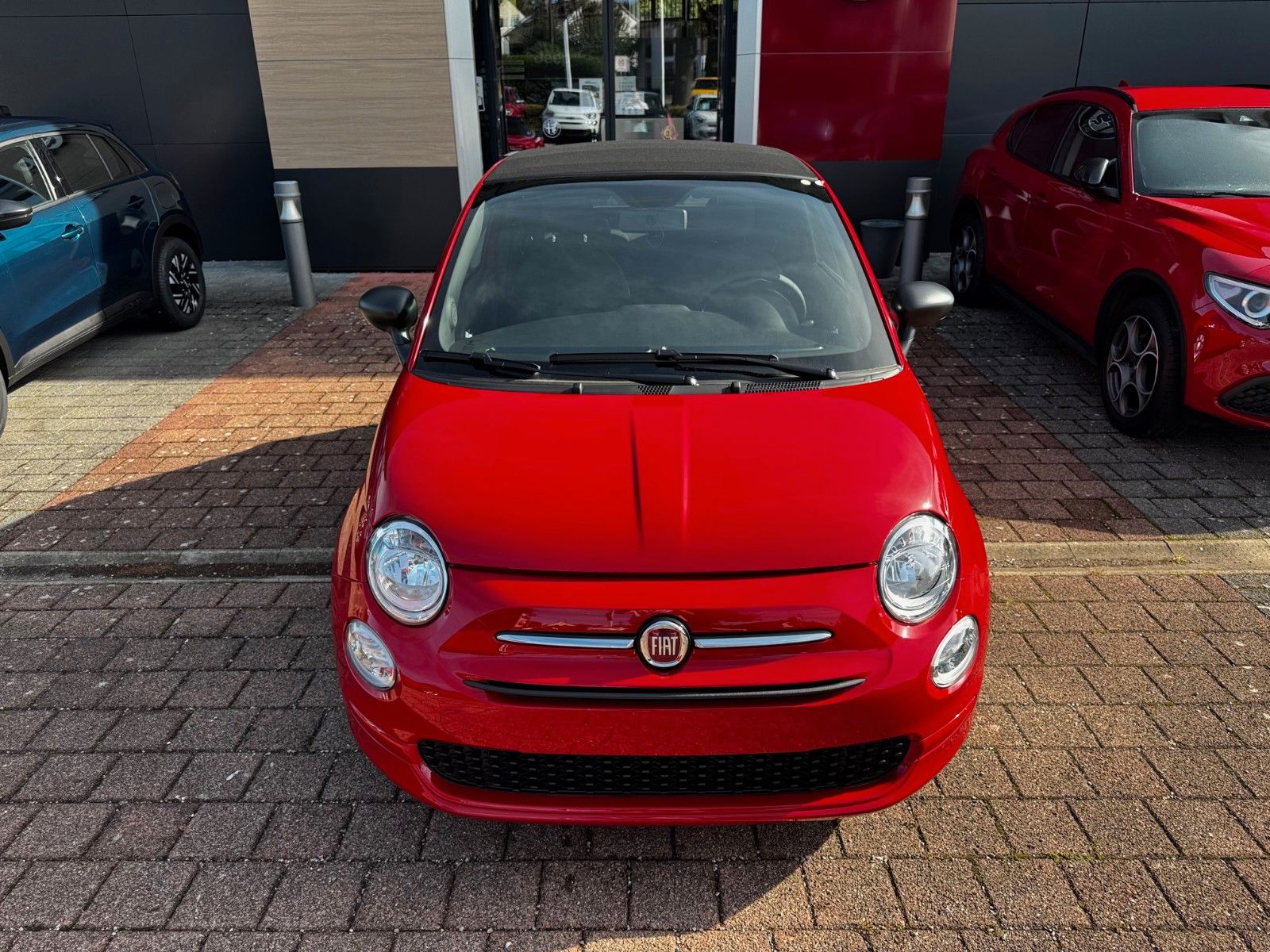Fahrzeugabbildung Fiat 500C Cabrio Carplay Klima Tageszulassung