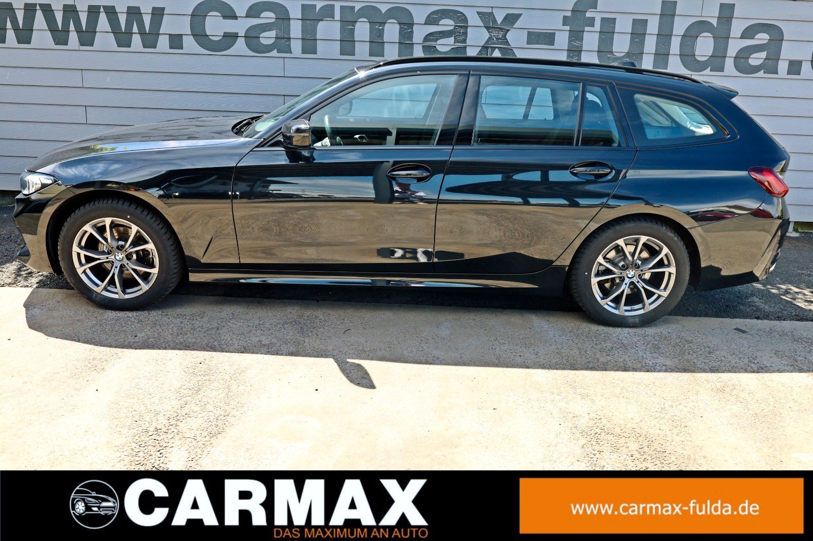 Fahrzeugabbildung BMW 320dA xDrive Touring Navi,LED,SH,PDC,Widescreen