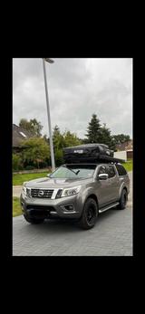 Nissan Navara Tekna Spezial - Nissan Navara: Privatanbieter