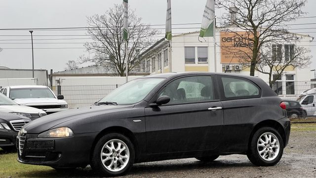 Alfa Romeo 147 1.6 TS 16V Distinctive #Leder#Alu#Klimaaut.