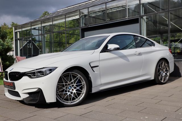 BMW M4 Coupe Competition M Performance Carbon Leder