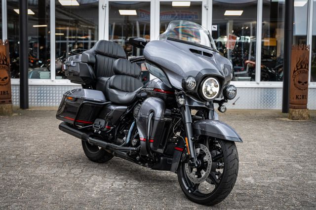 Fahrzeugabbildung Harley-Davidson CVO  Electra Glide Ultra Limited 117 FLHTKSE