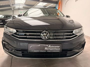 Volkswagen Passat Variant - 1