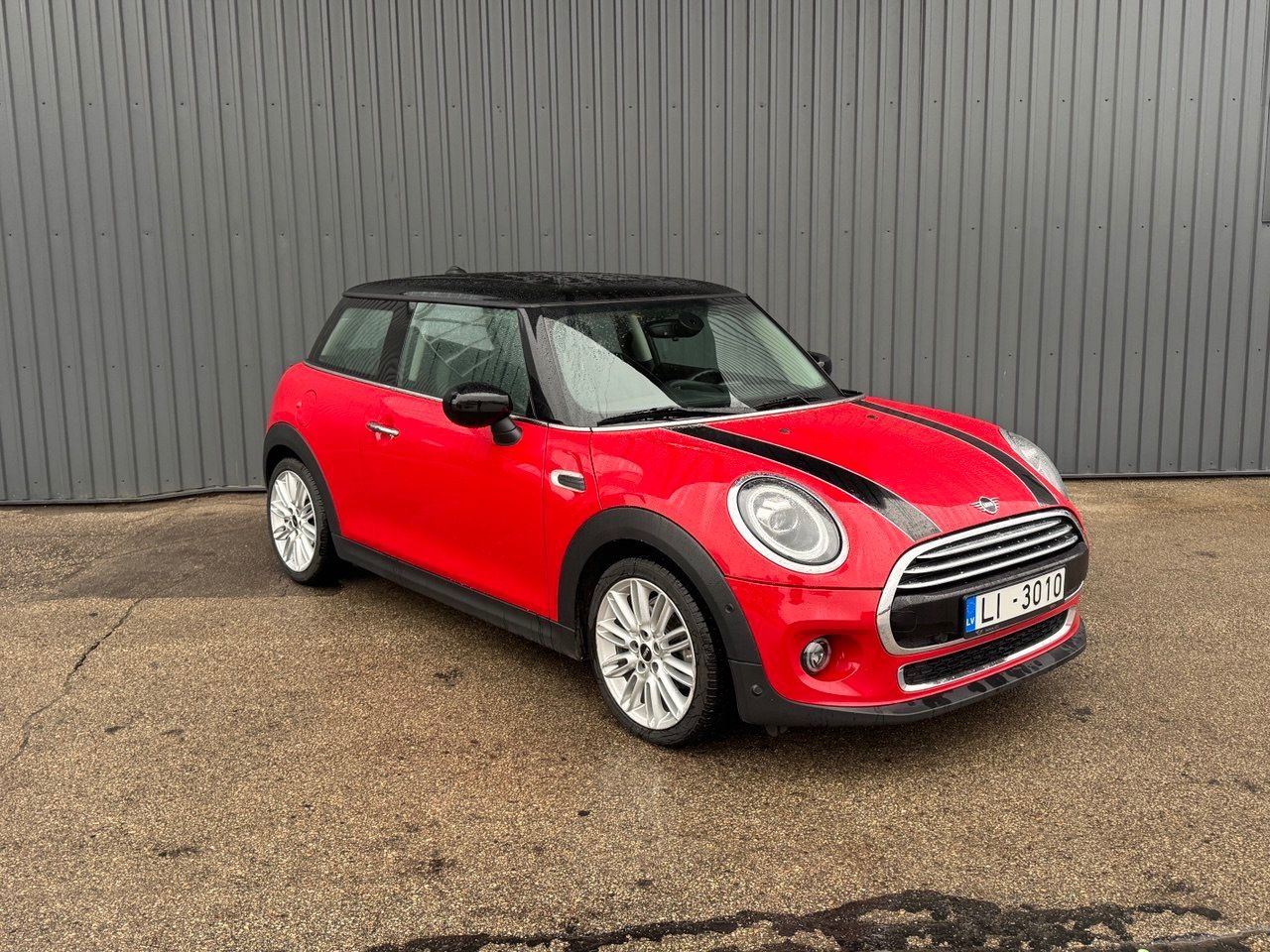 MINI Cooper Essential Trim Steptronic Essential Trim