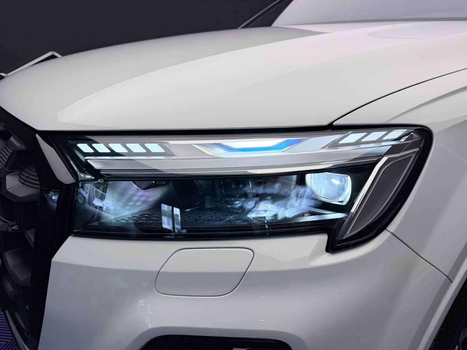 Audi SQ7- Matrix- S Line- Exclusive- 7seats- B&O- 22"