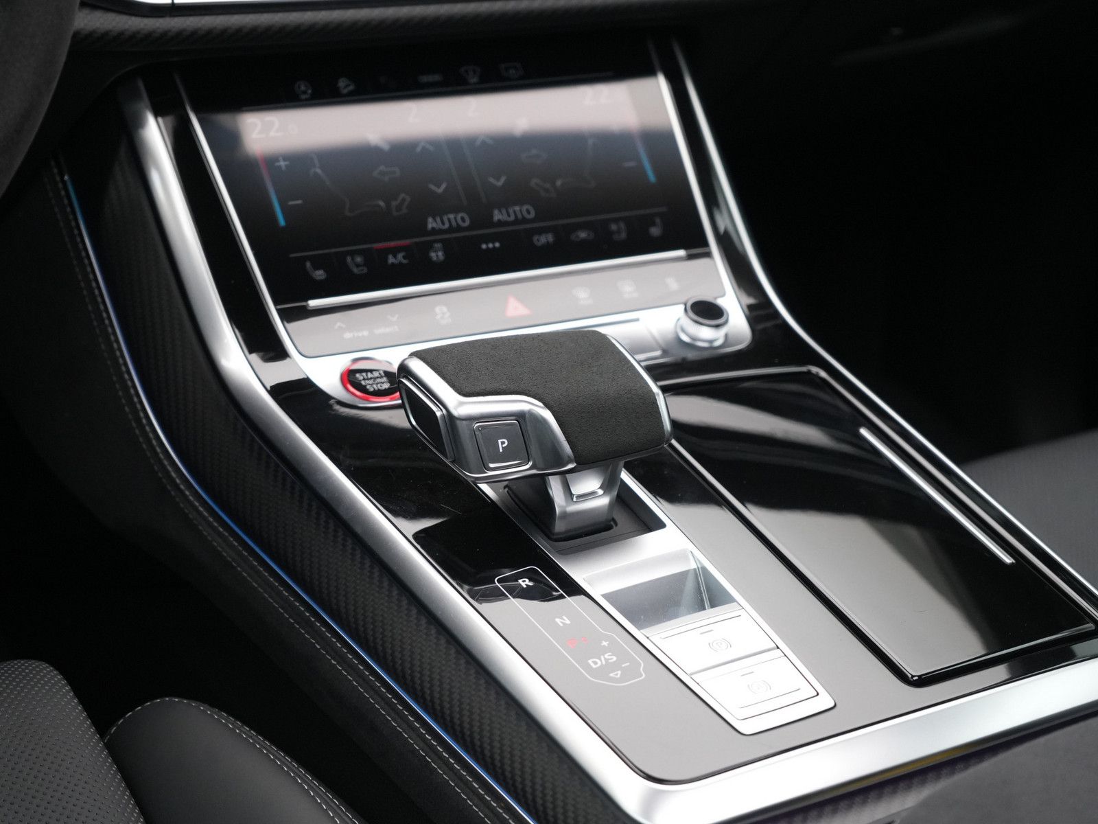 Audi RSQ8 - Bild 16