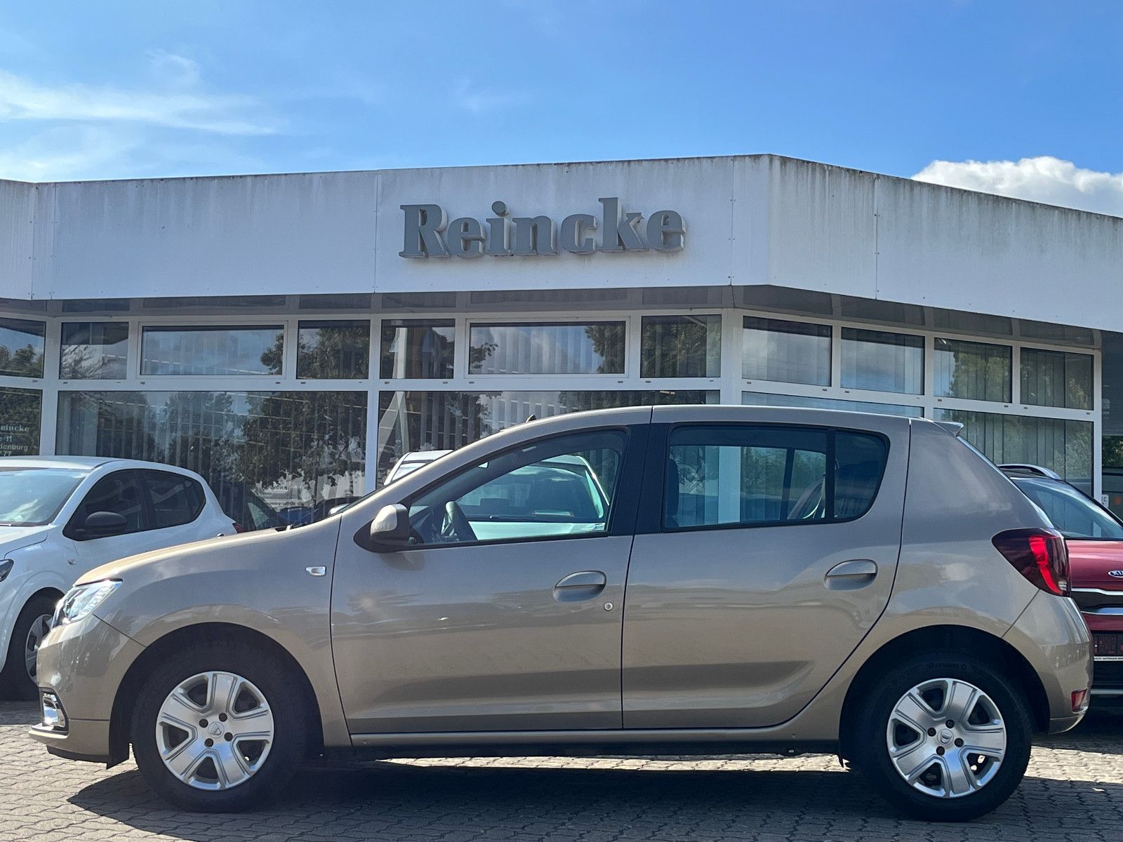 DACIA Sandero