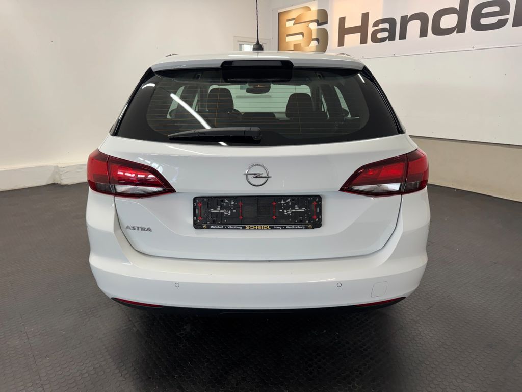 OPEL Astra K Sports Tourer*LED*NAVI*AUTOMATIK*PDC*AHK OPEL Astra K Sports Tourer*LED*NAVI*AUTOMATIK*PDC*AHK