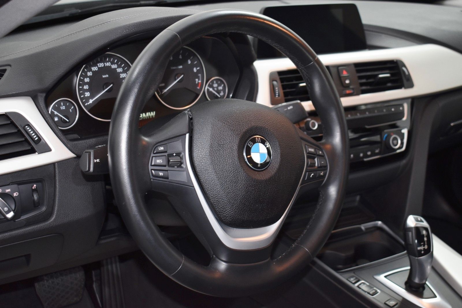 Fahrzeugabbildung BMW 420iA Gran Coupe Automtik,Navi,Kam,LED,PDC