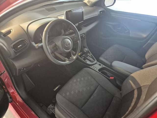 Toyota Yaris Hybrid 116 1.5 VVT-i Teamplayer + Comfort 