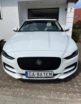Jaguar XE P250 R-DYNAMIC SE R-DYNAMIC SE - Jaguar XE: R Dynamic Se