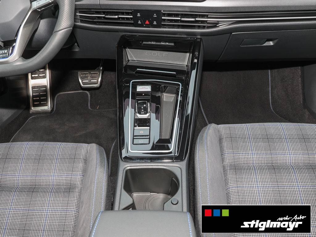 Volkswagen Golf - Bild 9