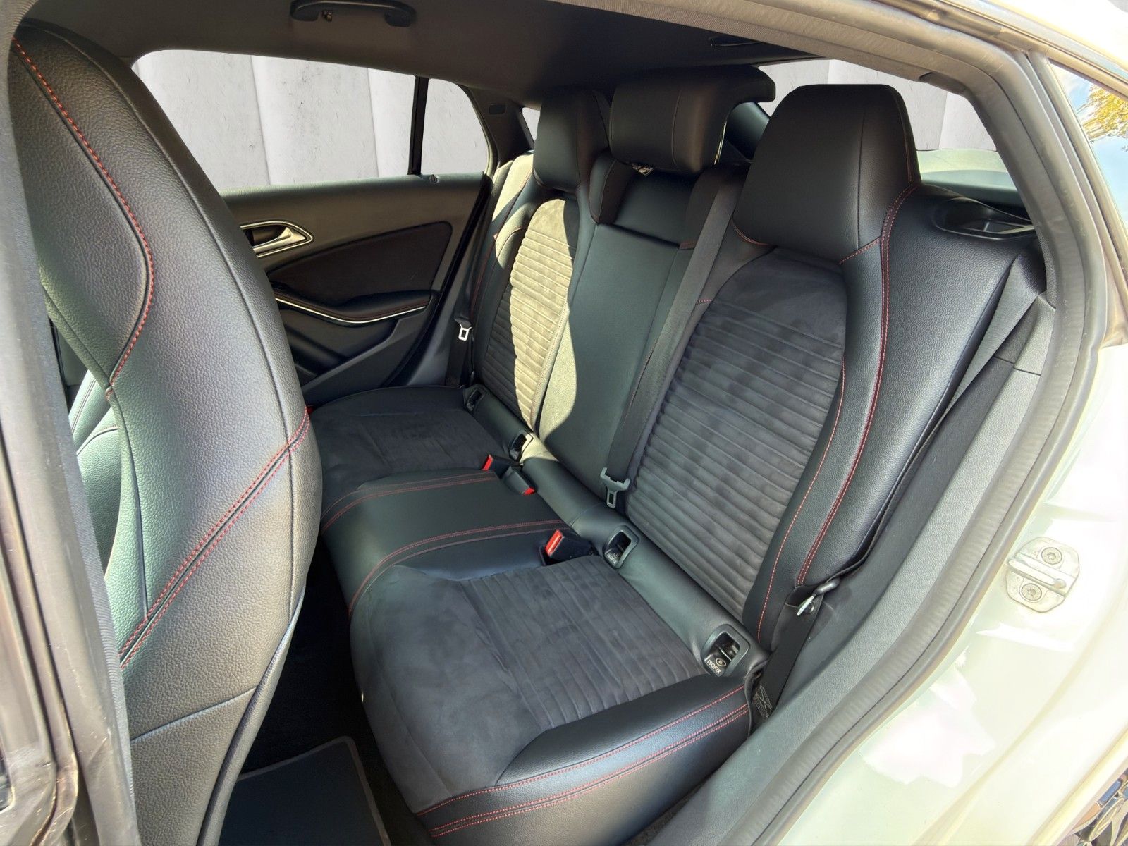 Fahrzeugabbildung Mercedes-Benz CLA 200 AMG Line SB*Night-Paket*Xenon*SHZ*Navi**