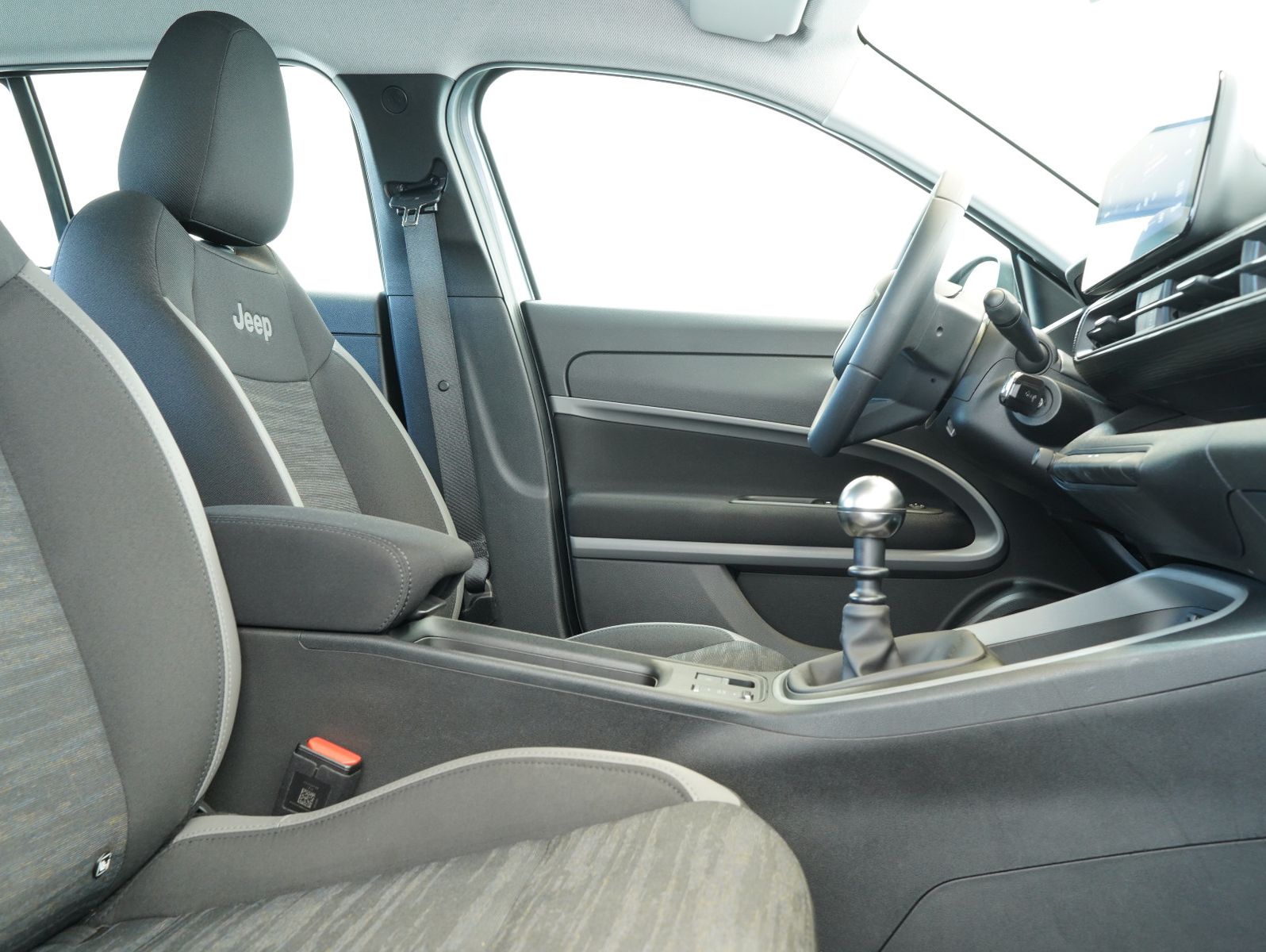 Fahrzeugabbildung Jeep Avenger 1.2 T-GDI Longitude