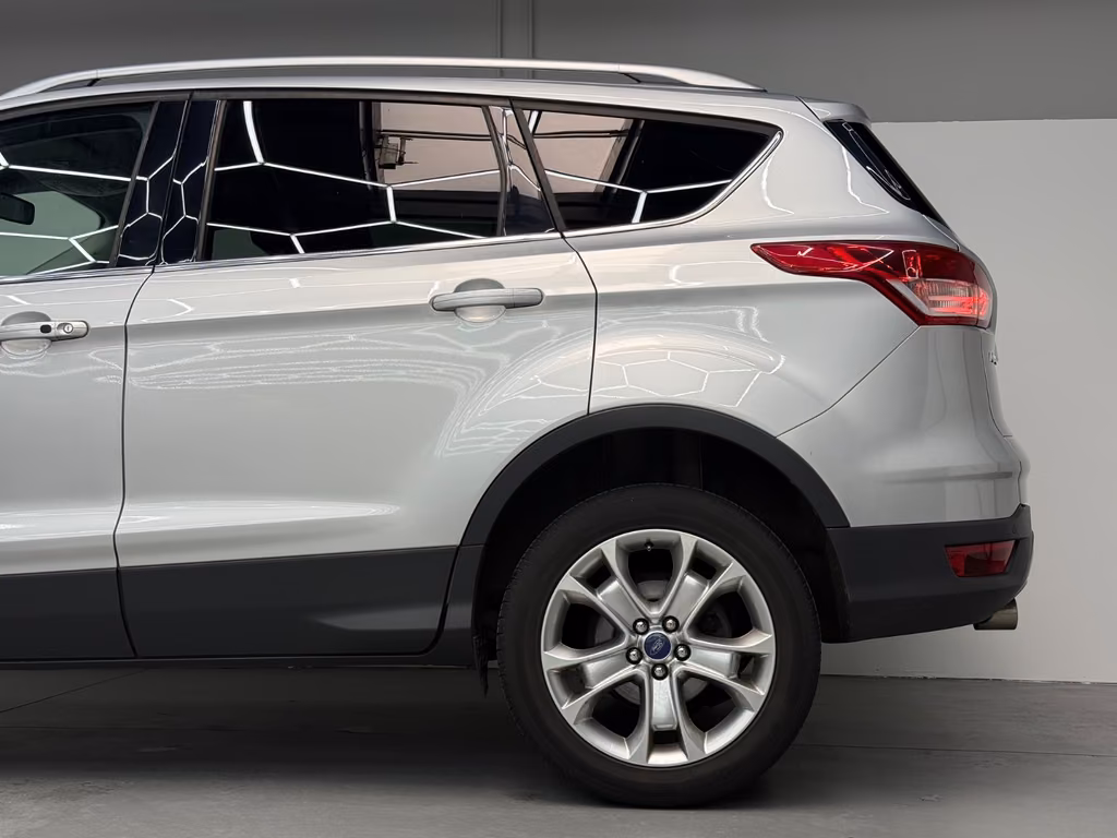 Ford Kuga Titanium, Foto 6 von 45