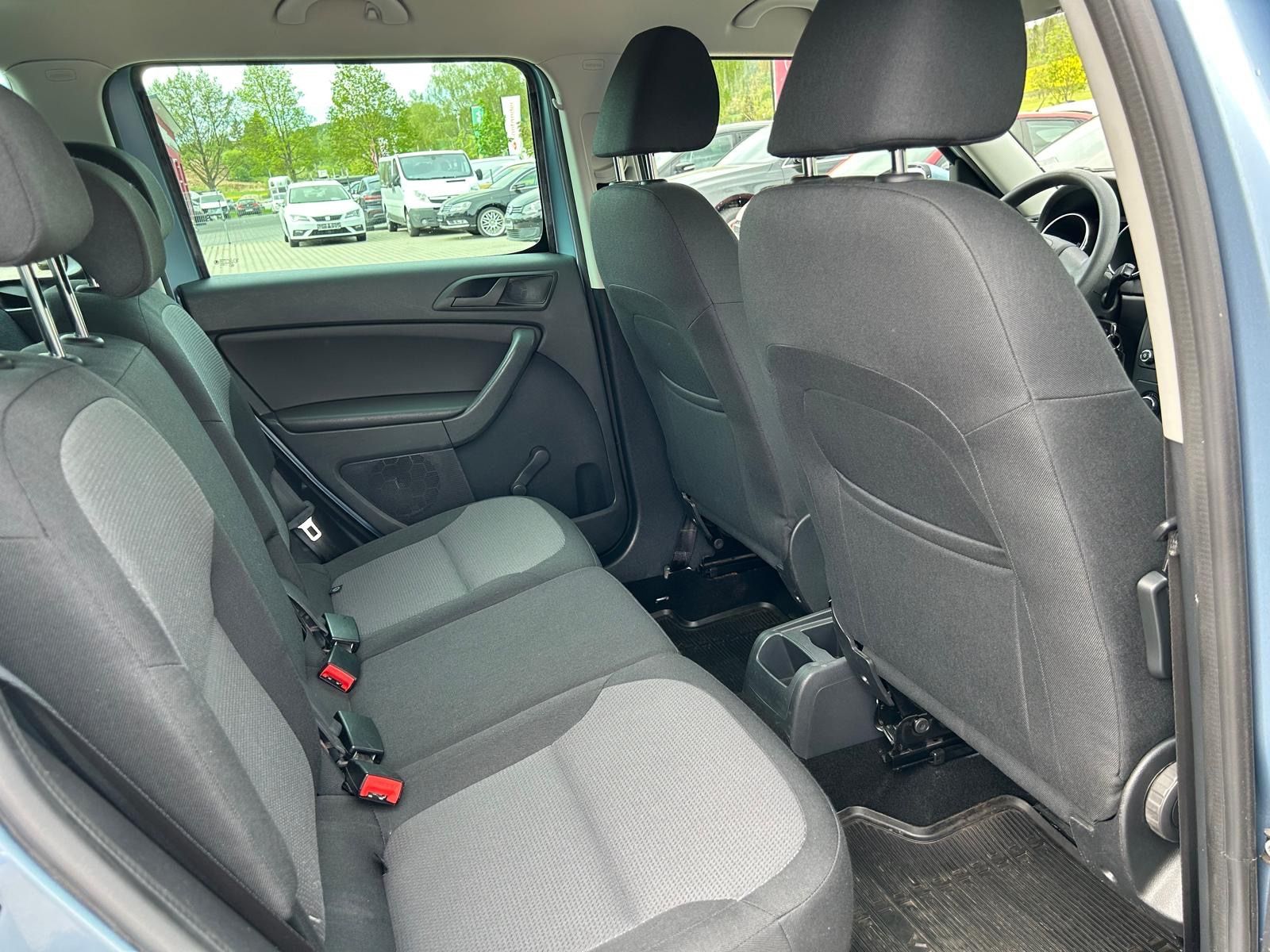 Fahrzeugabbildung SKODA Yeti Active Plus Edition°AHK°Tüv NEU°PDC°Shz°