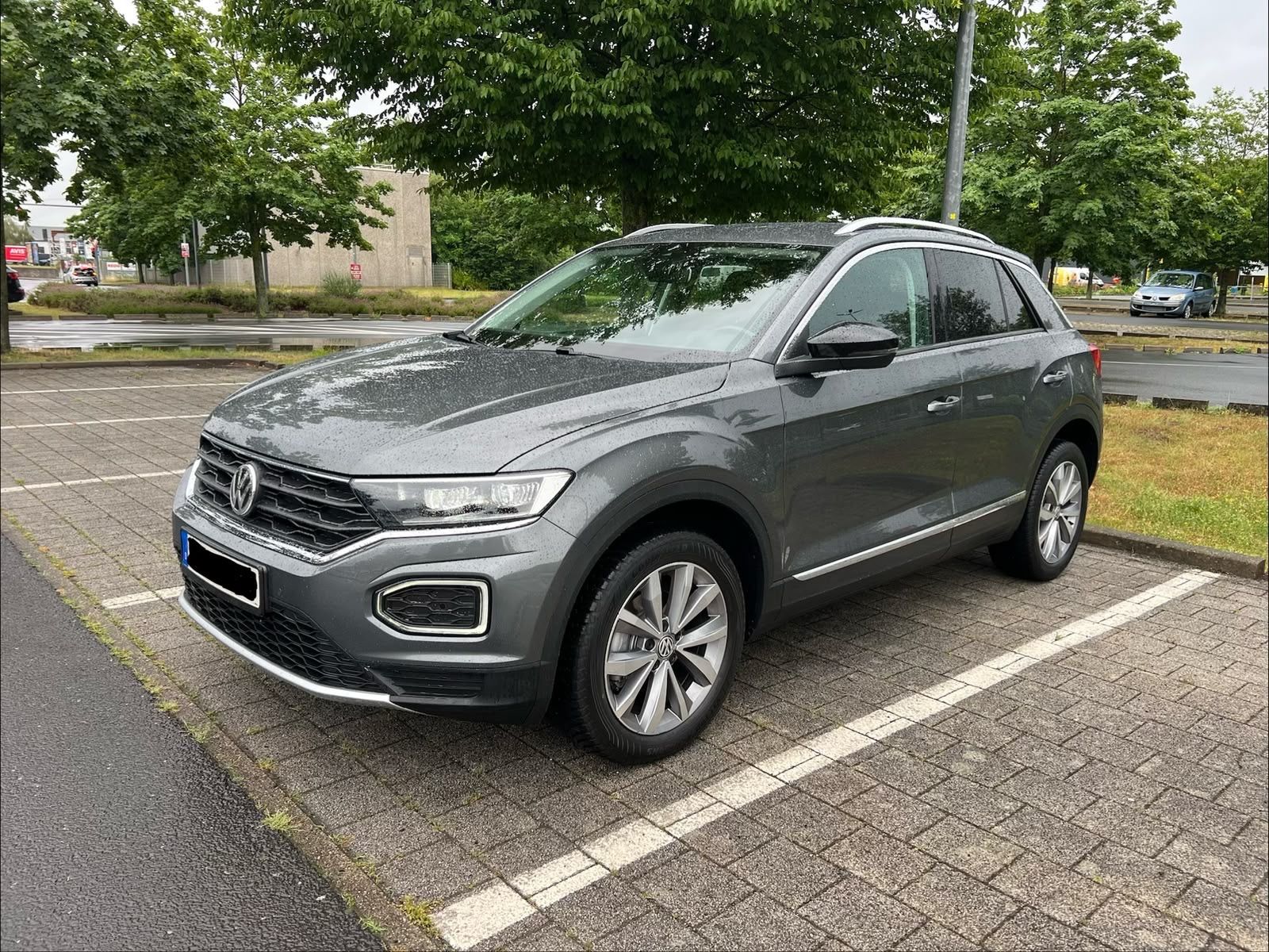 VW T-Roc 1.5 TSI ACT DSG  IQ Light AHK