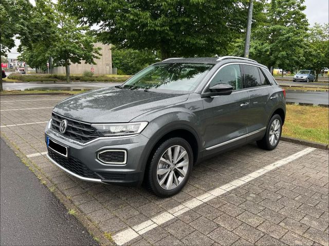VW T-Roc 1.5 TSI ACT DSG  IQ Light AHK