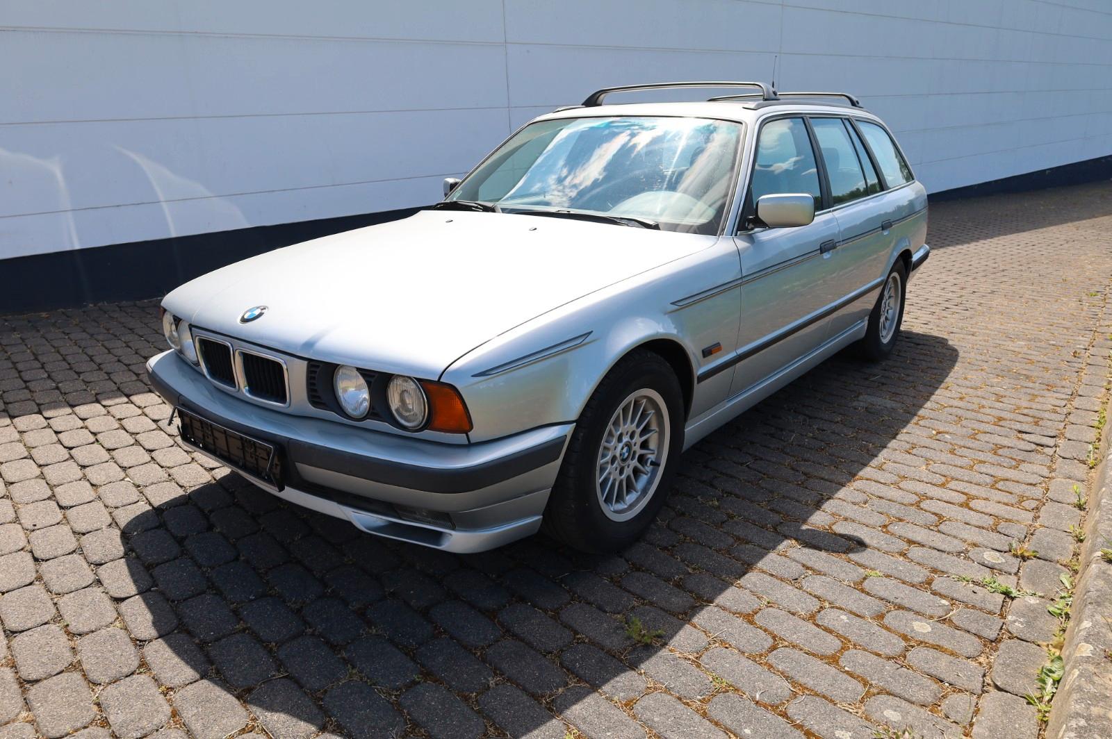 BMW 540i Touring M Sport  Automatik/Klima/