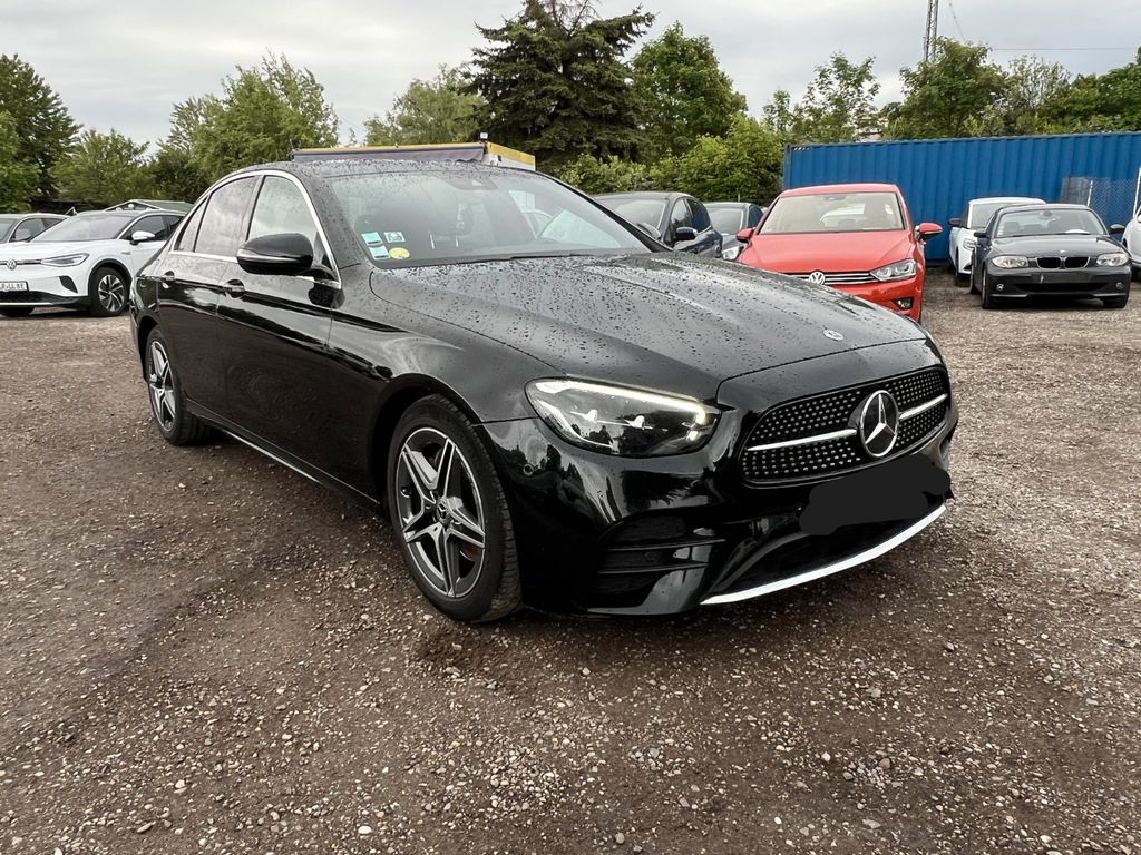 Mercedes-Benz E 220