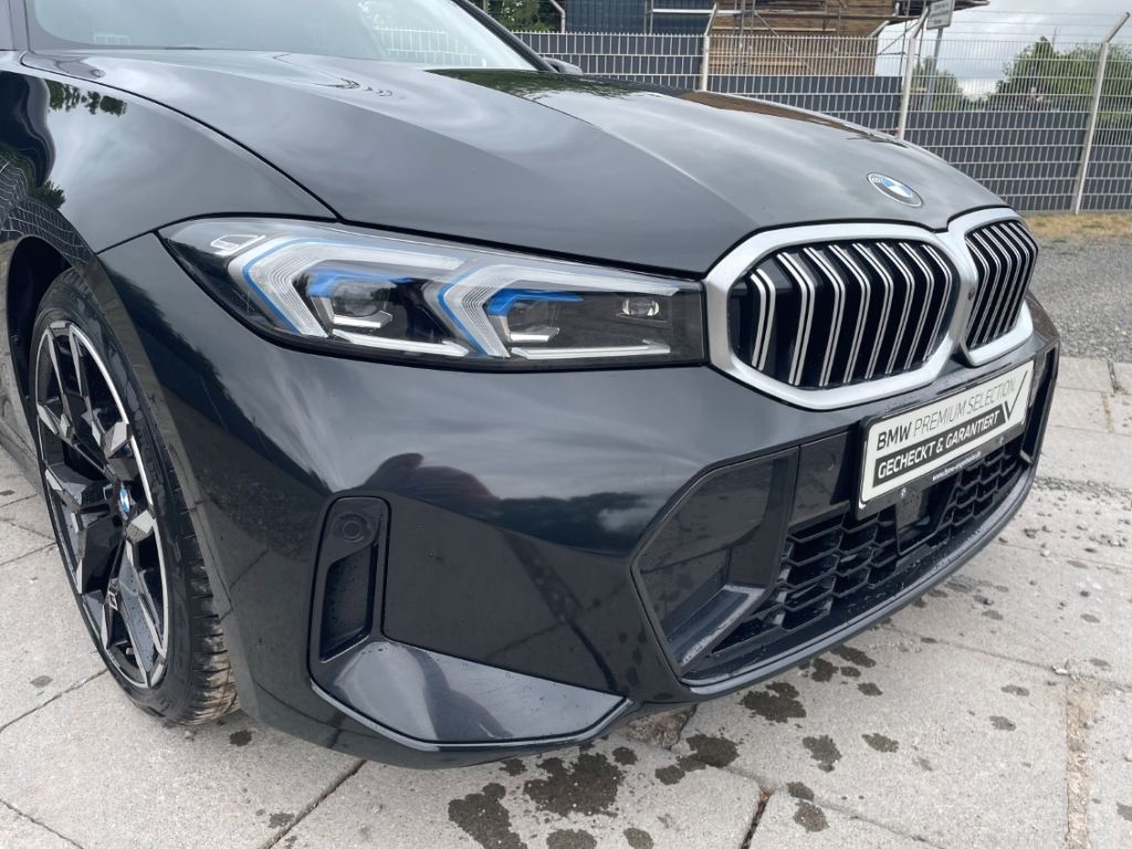 BMW 320 d Touring MSport ParkAssisPlus HiFi Ambiente foto 2