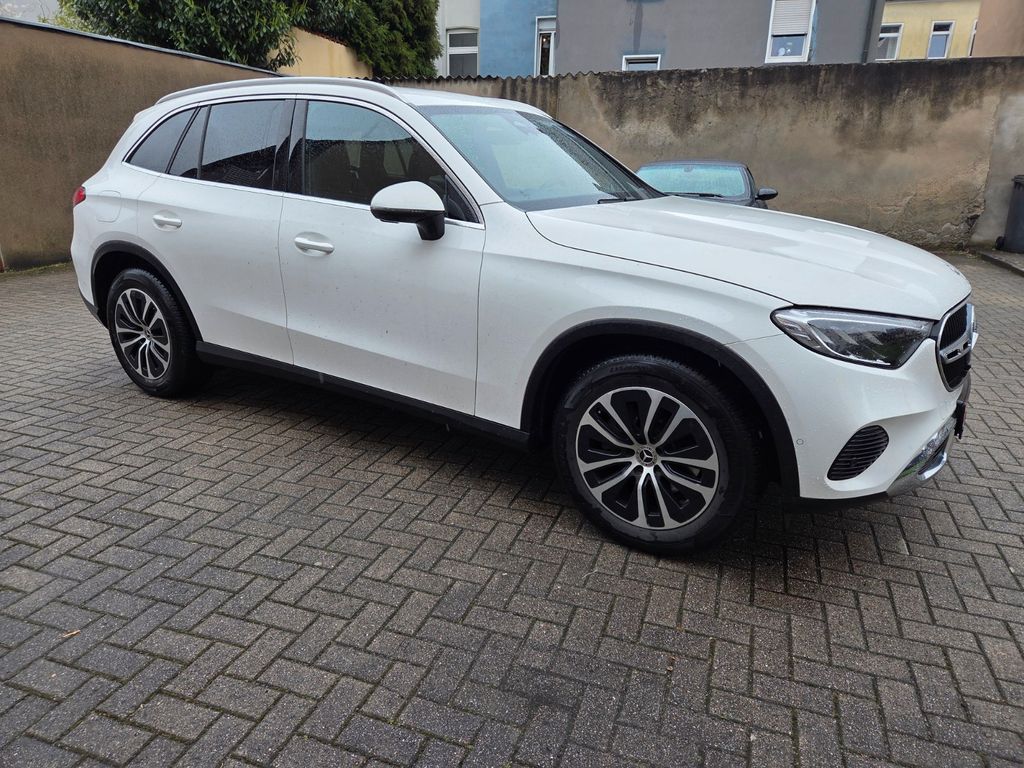 Mercedes-Benz GLC 220