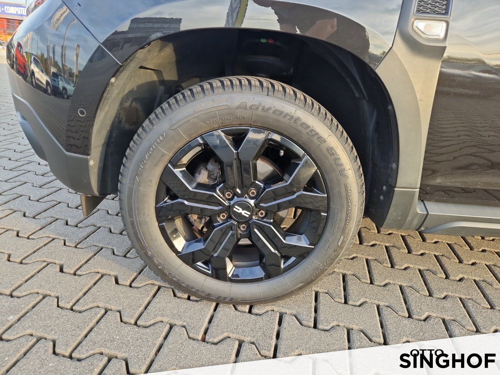 Fahrzeugabbildung Dacia Duster II Extreme Blue dCi 115 4x4 / AHK