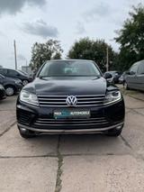 Volkswagen Touareg V6 TDI BMT/Start-Stopp Terrain Tech 4Mot - mit Diesel-Antrieb: Schwarz, Leichtmetallfelgen, Geländewagen, mit Klimaautomatik