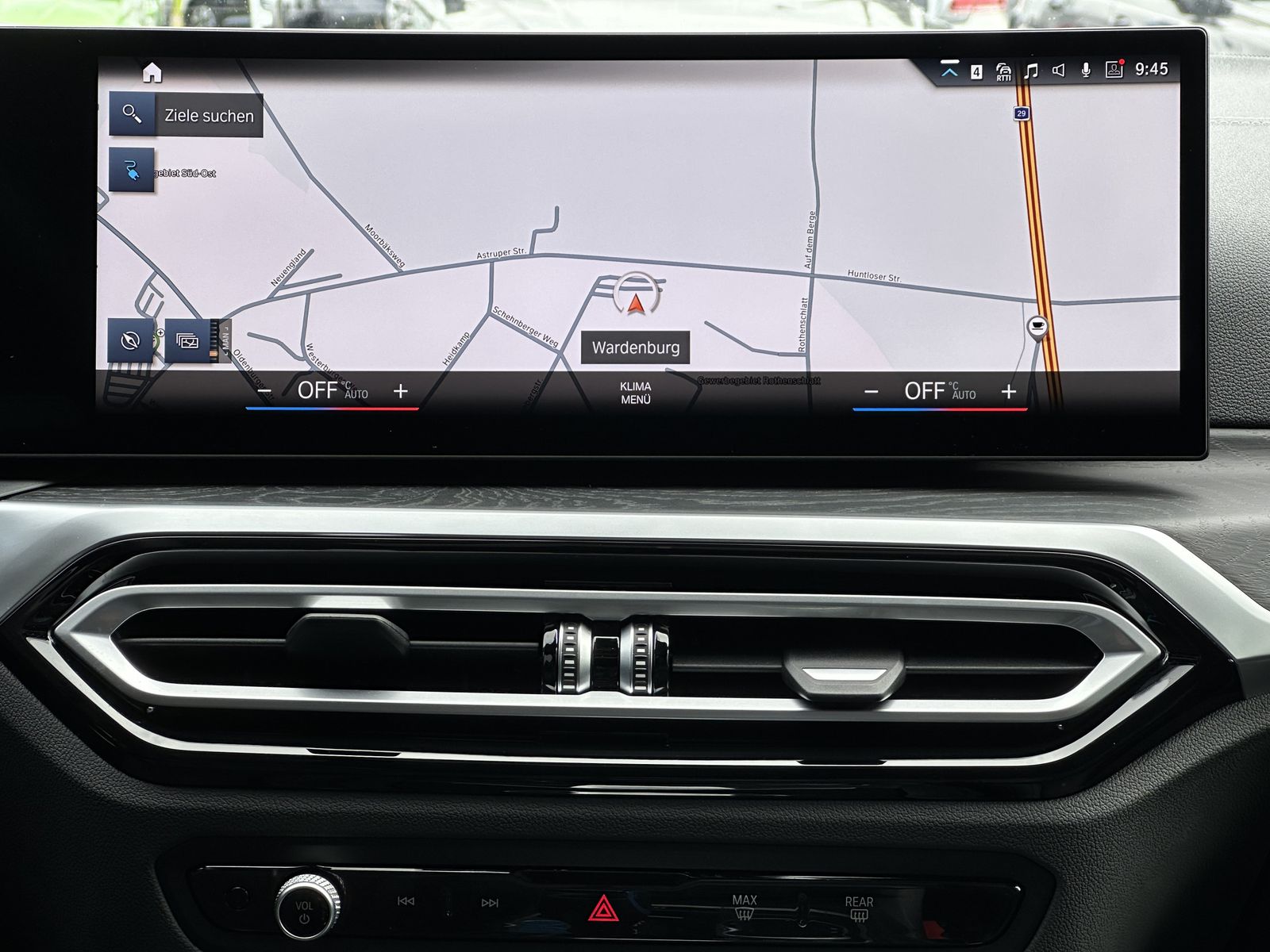 Fahrzeugabbildung BMW i4 M50 NAV+LED+GLASDACH+KAM+DIGDISPLAY+DCC+20ZO