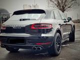 Porsche Macan Turbo 20 Zo+Pano+Bose+SP.AGA+Motor neu+AHK - Porsche Gebrauchtwagen in Stuttgart