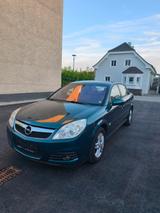 Opel Vectra C 1.8 Limousine - Opel Vectra mit Benzin-Antrieb: Limousine, 1.8