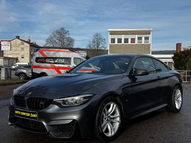 BMW M4 Baureihe M4 Coupe Basis Competition