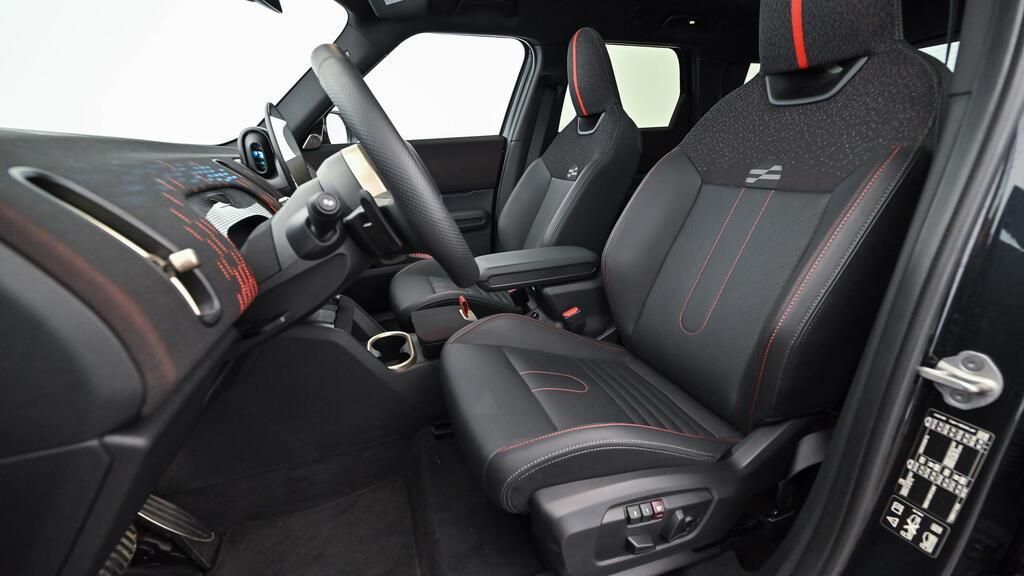 MINI John Cooper Works Countryman - Bild 11