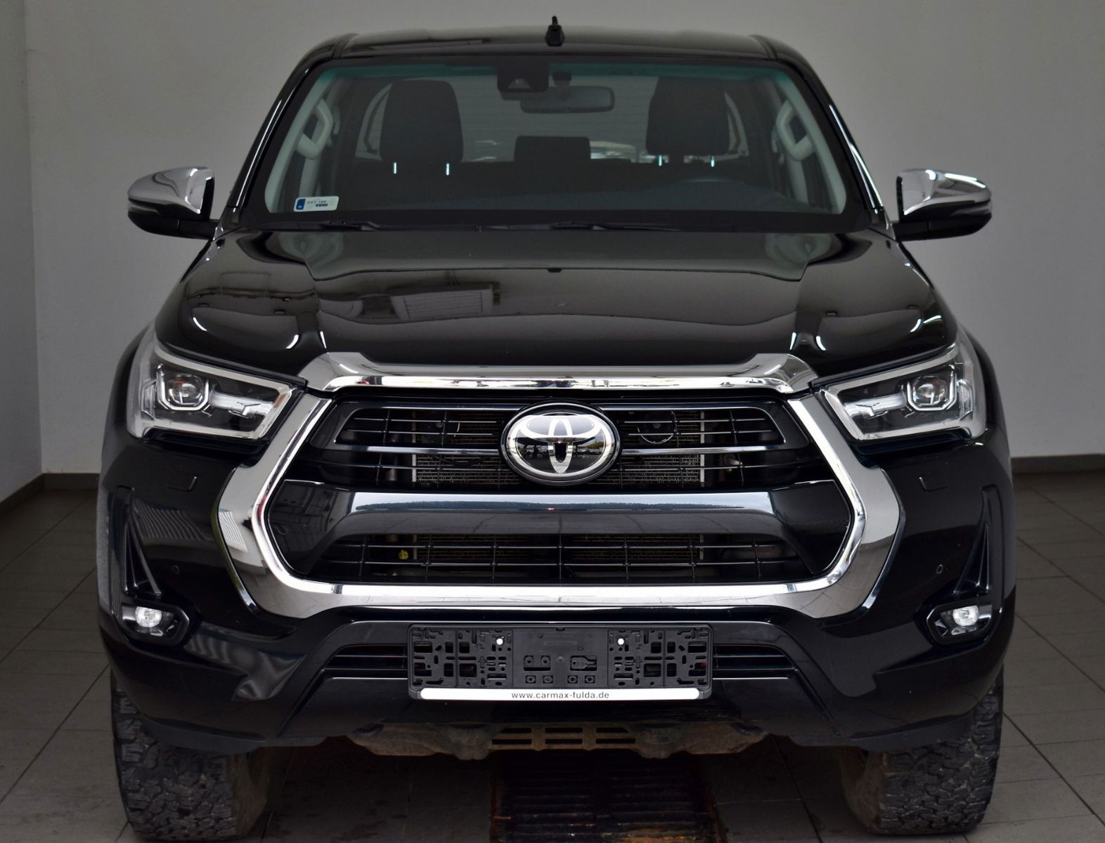 Fahrzeugabbildung Toyota Hilux 2.8 D-4D 4x4 Double,Executive,Navi,LED,Kam